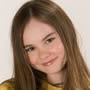 Madeline Carroll Pictures